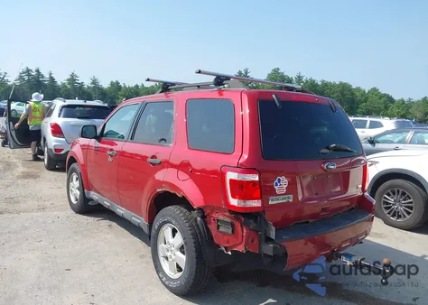 2012 Ford Escape Xlt из США, поврежденный, VIN 1FMCU9DG4CKA46819